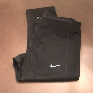 Nike Dri Fit size med